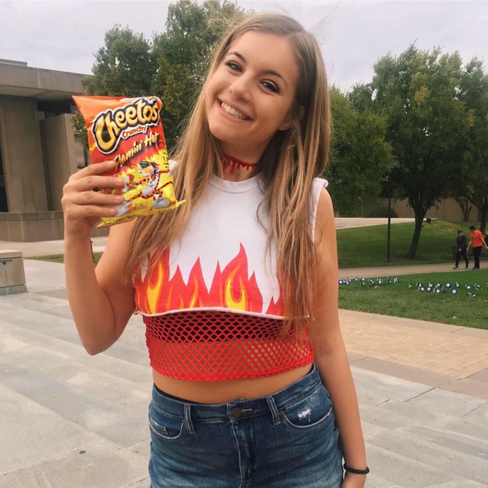 Meet your Posher, Taylor